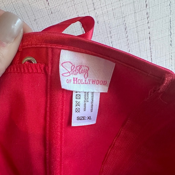 Shirley of Hollywood lace up or zip up red corset - Picture 5 of 8